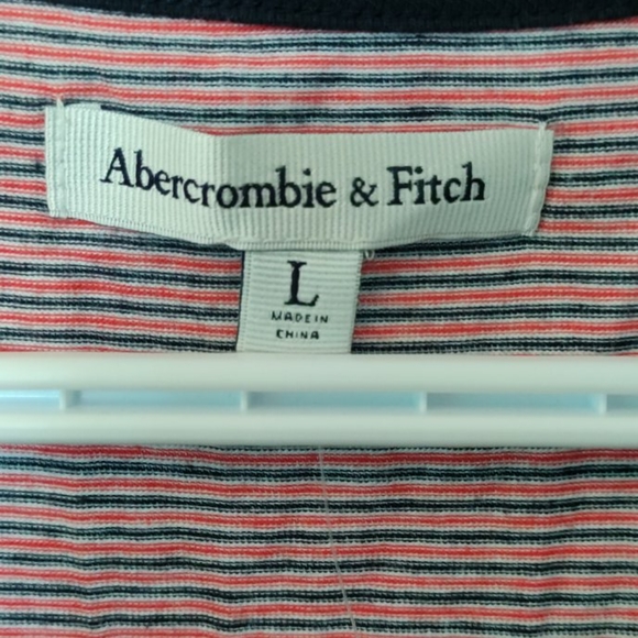 🦩 Abercrombie & Fitch | BNWT | Cropped Tank 🦩 - Picture 3 of 4